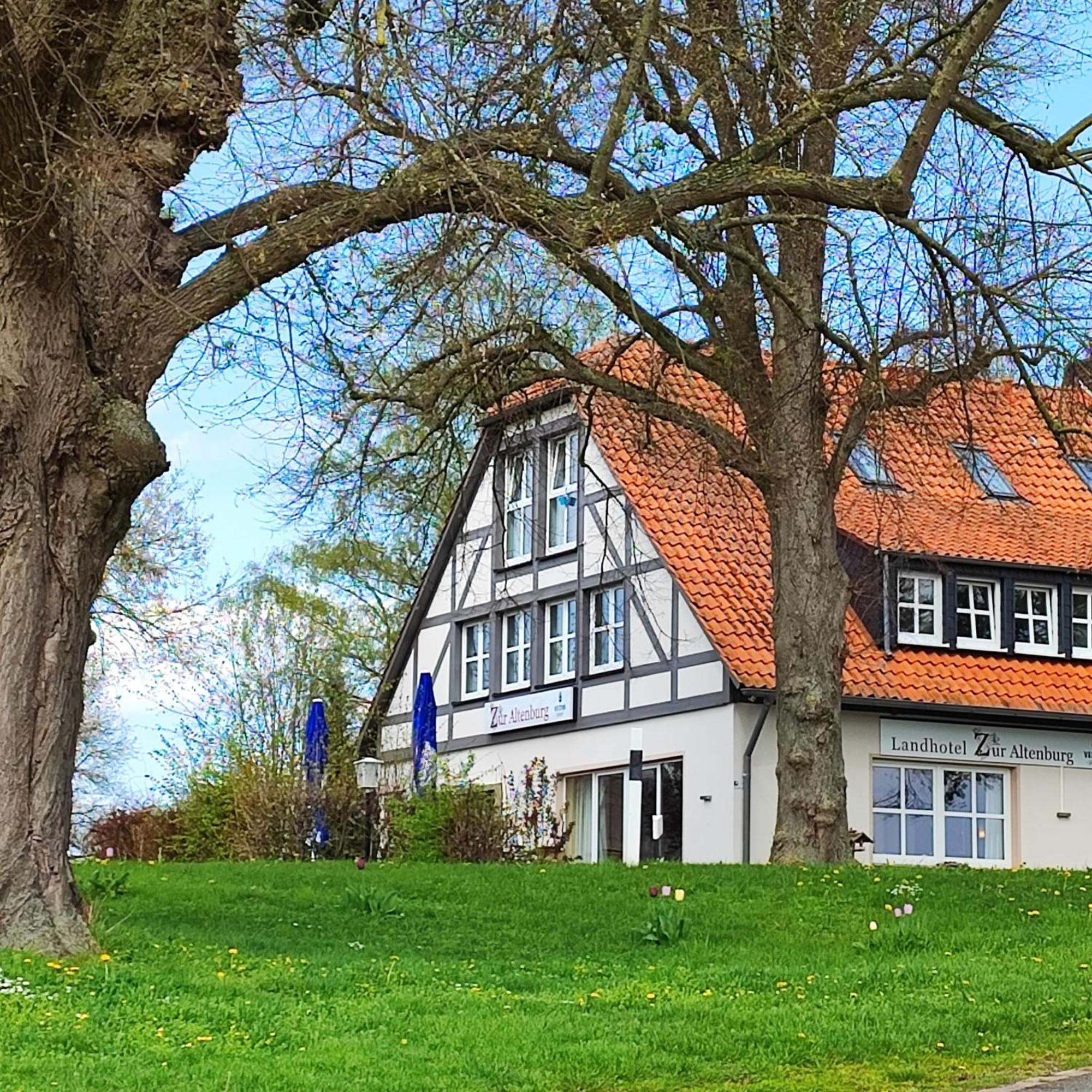 Landhotel Zur Altenburg Kalefeld 外观 照片